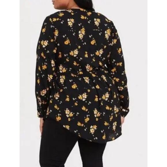 Torrid Women's Button Front Floral Babydoll Tunic Top Yellow Black Size 2 - Picture 2 of 11